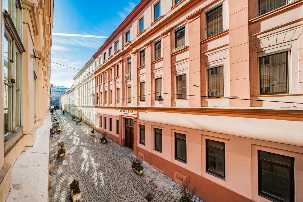 Ferienwohnung Easy Flat Stuckgasse Wien Exterior foto